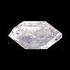 Der Herkimer Diamant ist ein doppelendiger Quarzkristall. Er wird heute noch in den USA ohne Sprengen und Maschinenkraft abgebauit. Schnell wurde erkannt. da&szlig; er eben seiner Sch&ouml;nheit und Vollendung auch besonders starke Heilkr&auml;fte in sich birgt.Er verhilft, die Vergangenheit zu bew&auml;ltigen, und daraus zu lernen, schlie&szlig;t aber nicht mit der Vergangenheit ab, sondern er baut eine Br&uuml;cke in die Gegenwart.